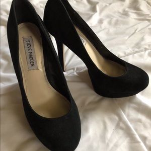 Steve Madden black stiletto